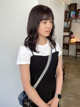 ヘアーアイストゥーレ(HAIR ICI TRE) モテラベンダーブラウン 透明感　クビレミディ 担当渡辺聖