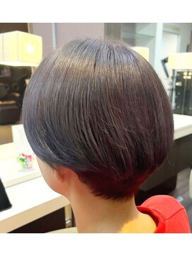 エノモト(ENOMOTO) 淡めラベンダーブラウン 重めマッシュショートボブ