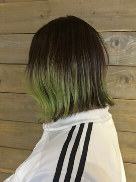 メイカ(MEIKA) 【 ライトグリーン × デザインカラー × ボブ 】浅野美紀