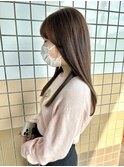 ロングヘア/ストレートヘア/ベージュカラー