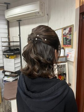 ヘアー リードレス(hair Re:dress) 大人可愛いお呼ばれハーフアップスタイル