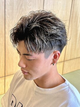 ニアウ 伊勢崎連取店(Niau) 波巻きスパイラルパーマツイストスパイラルパーマシャドウパーマ