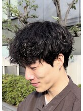 ノイセル 西本町(Noisyle) 坂口健太郎風シャドウパーマ刈り上げなし