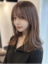 ラフィット 香椎(lafit) レイヤーカット　グレージュ　シースルーバンク　10代20代