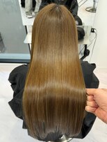 ヴィヴィー 福岡天神店(VIVIE)&nbsp;ブリーチ無しで作るオリーブベージュ