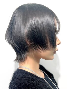 ルネラトーキョー(RUNERA TOKYO) ショートウルフカット顔まわりレイヤーカット渋谷ウルフ