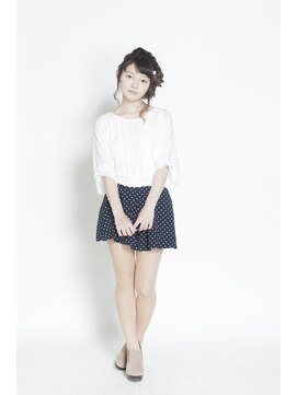 ブルーフィン シセロ(Blue Fin cicero) 大人可愛い編み込みアレンジ