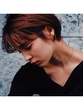 ロスタークラス(ROSTAR class) こっくりA/Wカラーボブ