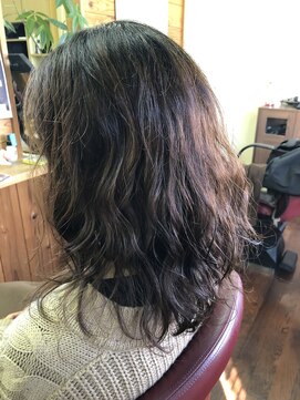 ニサブラ(Nisa Bula) セミウルフ