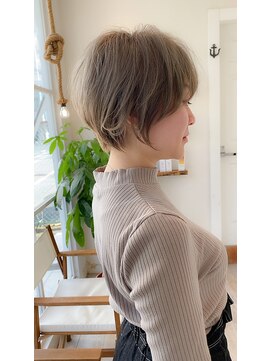 アデプト 綾瀬店(adept) ハイトーンショートボブ　adept綾瀬店【綾瀬/北千住/亀有】