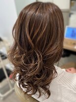 スリール 津田沼(Sourire)&nbsp;ミディアム/カーキグレージュ/大人かわいい/レイヤー[津田沼]