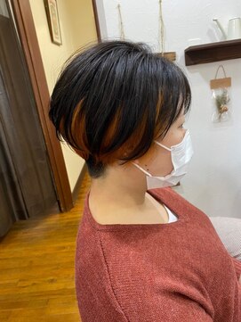 美容室 メザミー MESAMIES 奥行きショート♪大可愛い小顔丸みショートボブブリーチカラー