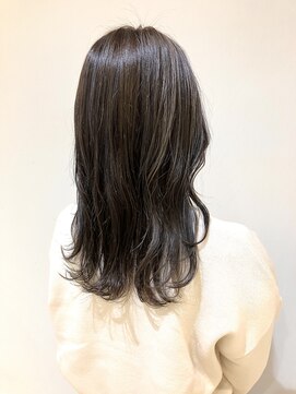 アッシュ 町田駅前通り店(Ash) ローライト多めカラー