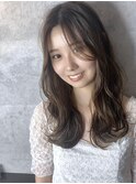 大人かわいいミディアムレイヤー