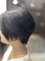 カラー(calla)&nbsp;襟足スッキリショートスタイル