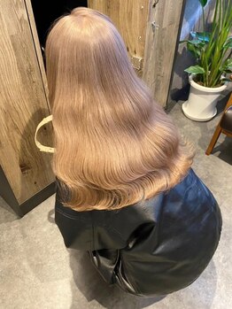シック(chic.)の写真/【艶感・透明感ある長持ちデザインカラー】色落ちしても綺麗な色を保てるカラー配合で長く楽しめる♪