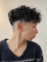 ビスクヘアデザイン(bisq hair design)&nbsp;スパイラルパーマ　ラルフカール　スペインカール　刈り上げ