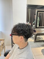 アイズ 海老名(AIZU)&nbsp;ツイストスパイラルパーマ　メンズサロン　マッシュパーマ　眉毛