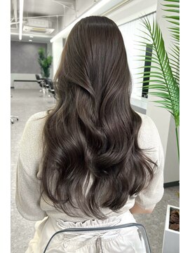 ランズ(LANDS) オリーブベージュレイヤーカット 【韓国ヘア 大阪 梅田】