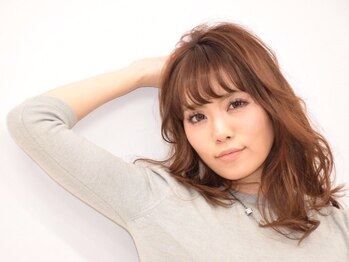 リベロ ヘアー ラボ(+libero.hair labo)の写真/大人女性のクセやうねりなどのお悩みを髪の研究所独自の高技術と診断で解決♪お悩みからはもうオサラバ！
