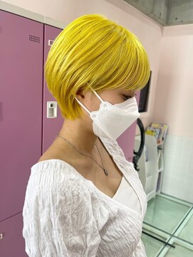 マジコ 原宿(Magico) ボブ/イエローベージュカラー/ブリーチ/ダブルカラー/原宿