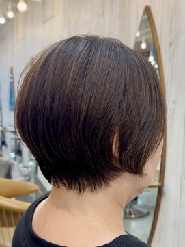 ロンドアジュール 横浜(Lond azur) 立体感の出るハイライト×ショートカット　横浜