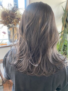 ヴィアルス 美園店(VIARS) ダークグレージュカラー