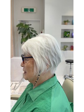 オン キャナルシティ博多前店(on) 【タキさん】上品シルバーボブ/エイジングケア/60代70代/博多