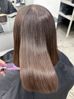 ココ 本八幡(KOKO)&nbsp;M黒髪小顔ヘアオリーブグレー艶髪クラゲヘアーココアベージュ