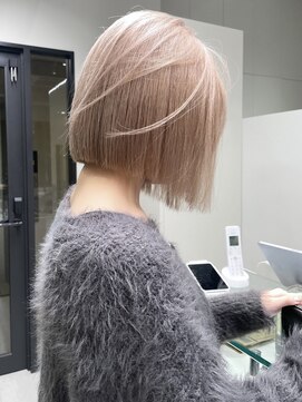 ソル 栄矢場町(SOL) ミルクティーベージュ/ミニマルボブ/ベージュカラー