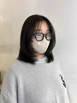 バズ(BUZZ) ミディアムレイヤーカット！