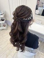 ヘアメイクアンドセットサロン リッコ(Hair make&set salon Ricco)&nbsp;【梅田、茶屋町】王道ハーフアップ