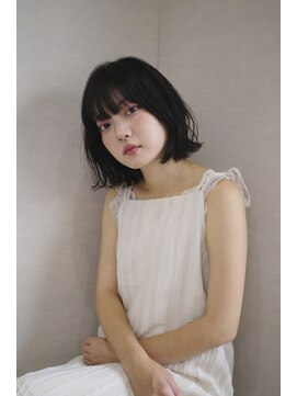 トナリ(tonari) ボブスタイル　前髪パーマ　透明感カラー　【鹿児島中央】