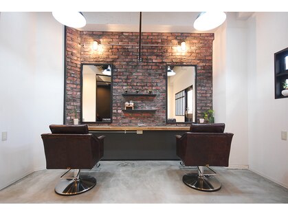 ニクル(nikul)の写真