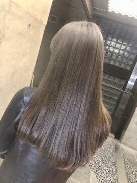 キー(kｅｙ) マットグレージュ