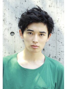 ゼンコー アオヤマ(ZENKO Aoyama) 黒髪×アップバング×無造作パーマ【表参道、青山、原宿、渋谷】