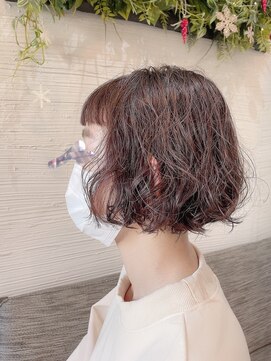 アンフィニー(Infini) ○○ウェーブするミニボブ○○