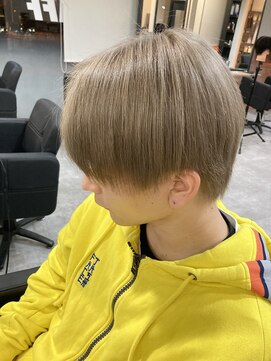 ラフ 難波店(LAFF) #黒髪#ボブルフ#ネビージュ#小顔#ワンレン