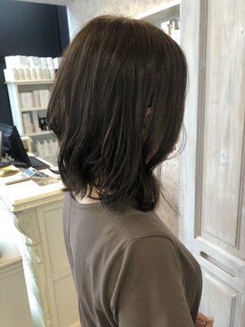 キャアリー(Caary) 福山美容室caary大人気イルミナカラー　くすみベージュ