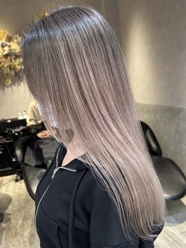 ロンド レア 天神大名店(Lond Le’a) ミルクティーベージュダブルカラーインナーカラーケアブリーチ