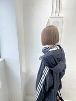 ミュー(Mu)&nbsp;ヘッドフォンにも似合う！濃いめミルクティーベージュ