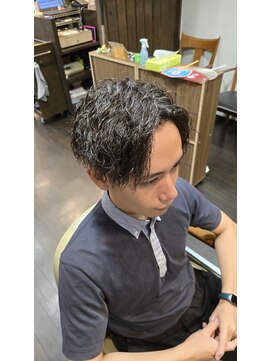 オムヘアーバイグルーマーズ(HOMME HAIR by GROOMER/S) メンズツイストスパイラル　HOMMEHAIR２ｎｄ江ヶ崎