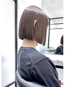 ヴィヴィー 福岡天神店(VIVIE) 地毛風ストレートボブ