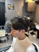 ザ ブライト バーバー(The BRIGHT BARBER) ツーブロマッシュハイライト