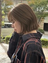 ウェウェ(wewe)&nbsp;透明感オリーブベージュ×ボブ