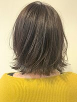 ウェール(ver)&nbsp;赤味を抑えたオリーブグレージュ