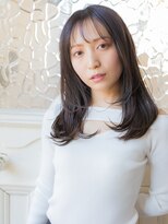 フローラビューティーヘアー(Flora Beauty Hair) ロングレイヤースタイル/20代/30代/40代/50代/岡山/表町