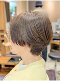 シンプル大人ショートスタイル