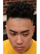 アクセプトザワールドバーバー(Accept the world barber)&nbsp;パーマ×スキンフェード