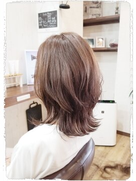 リン ヘアファクトリー アンド アイラッシュサロン(RIN) ソフトウルフミディアム+コッパーベージュカラー